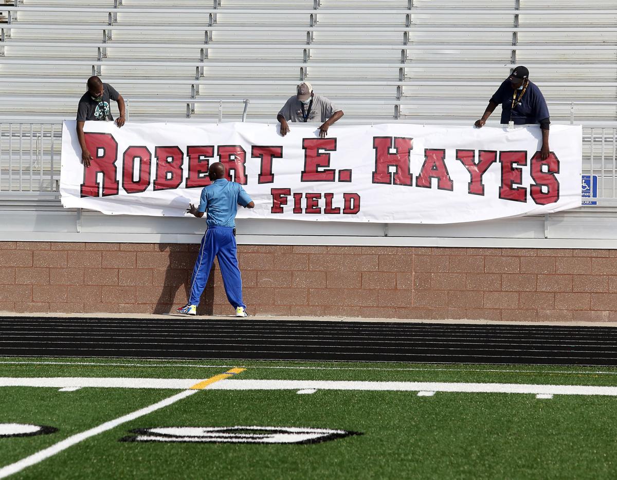 Wando S Bob Hayes Will Be Remembered Forever With Name On