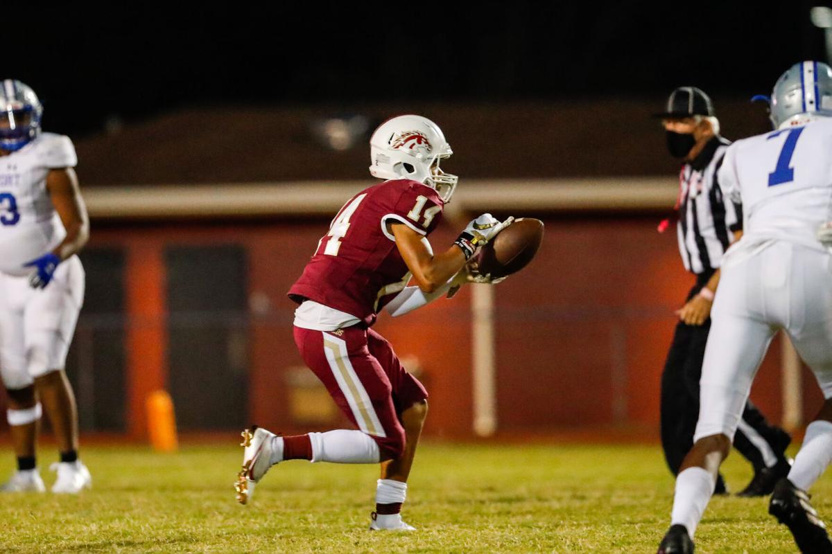 SAHSfoot_vs_AirHS_10-16-20_0021.jpg