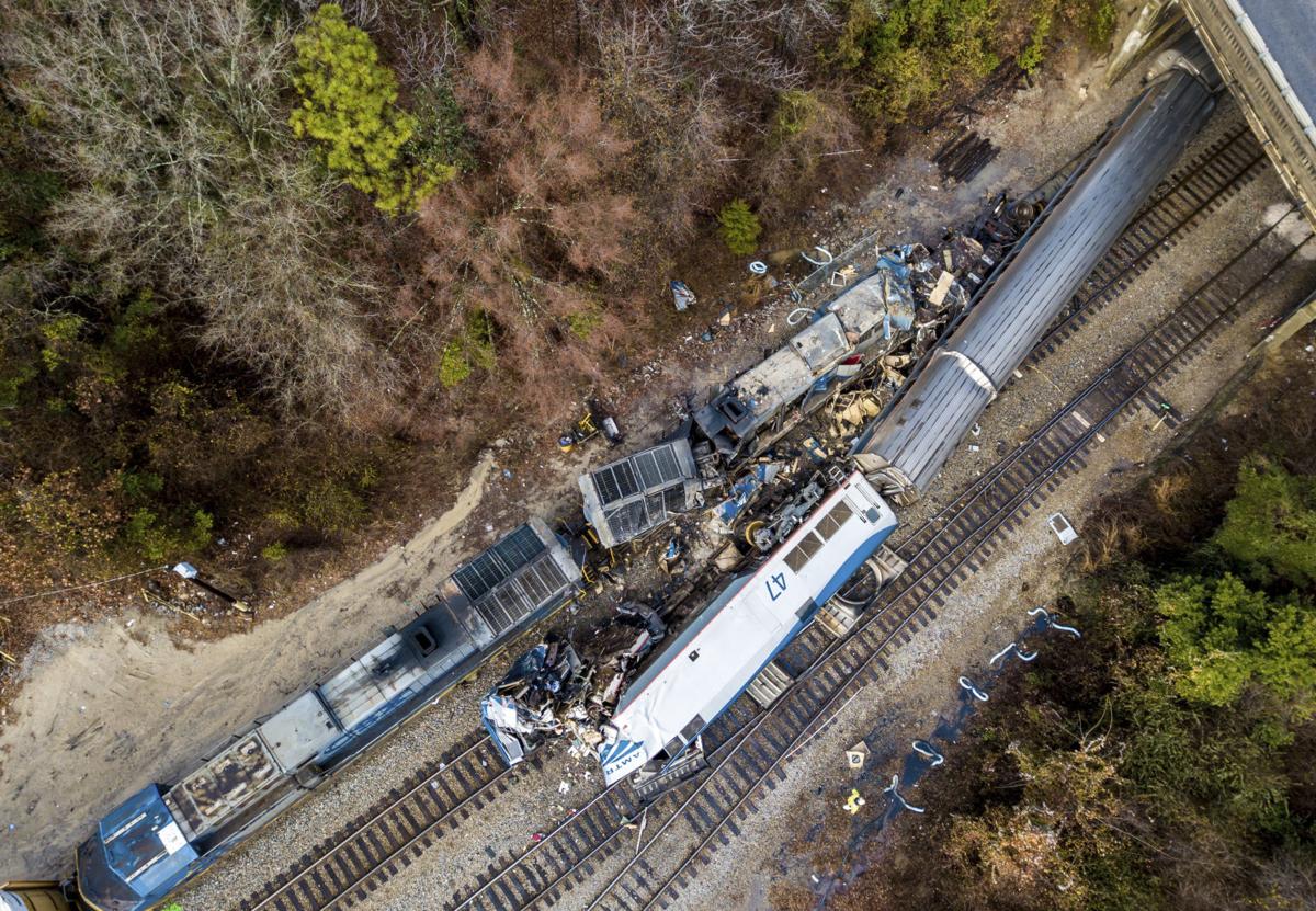 Silver Dollar City train derails again, resulting in one minor injury