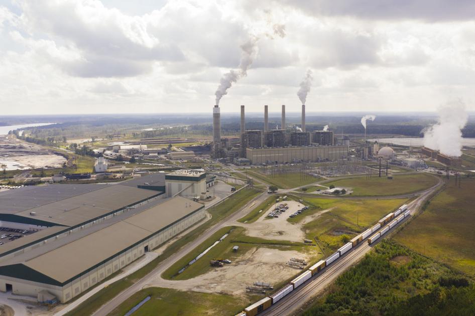 DHEC to review SC coal pollution licenses that expired a decade ago |  News