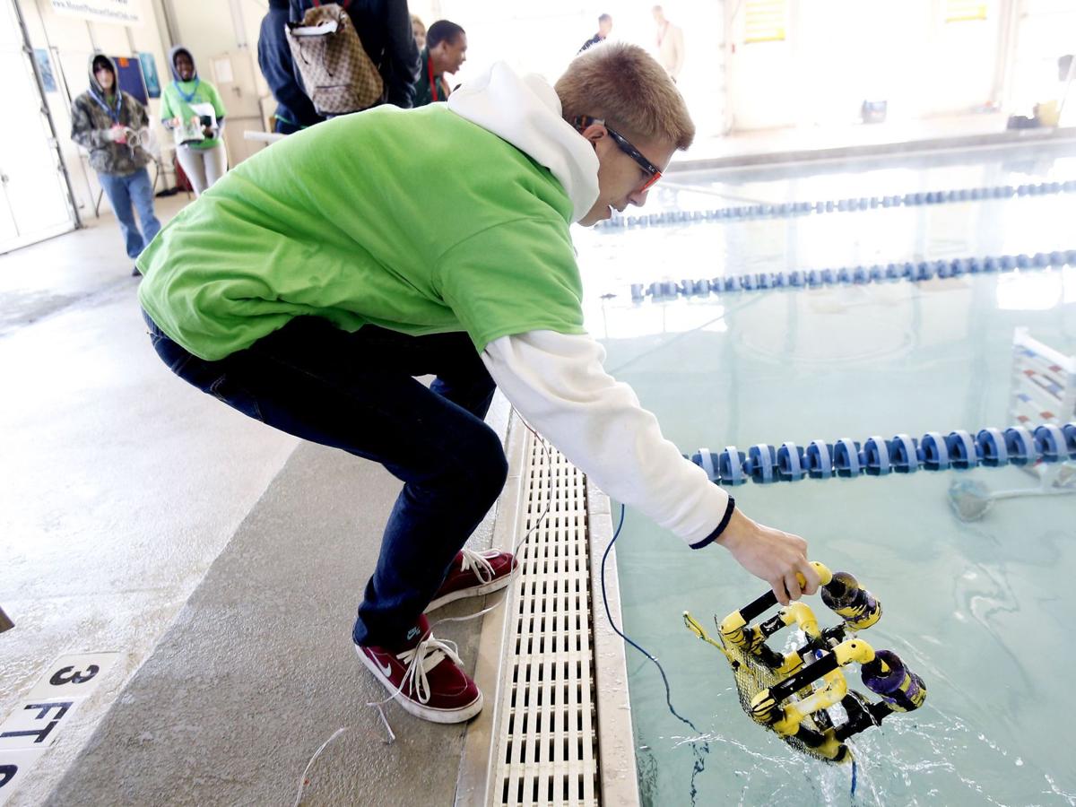 Underwater Robots