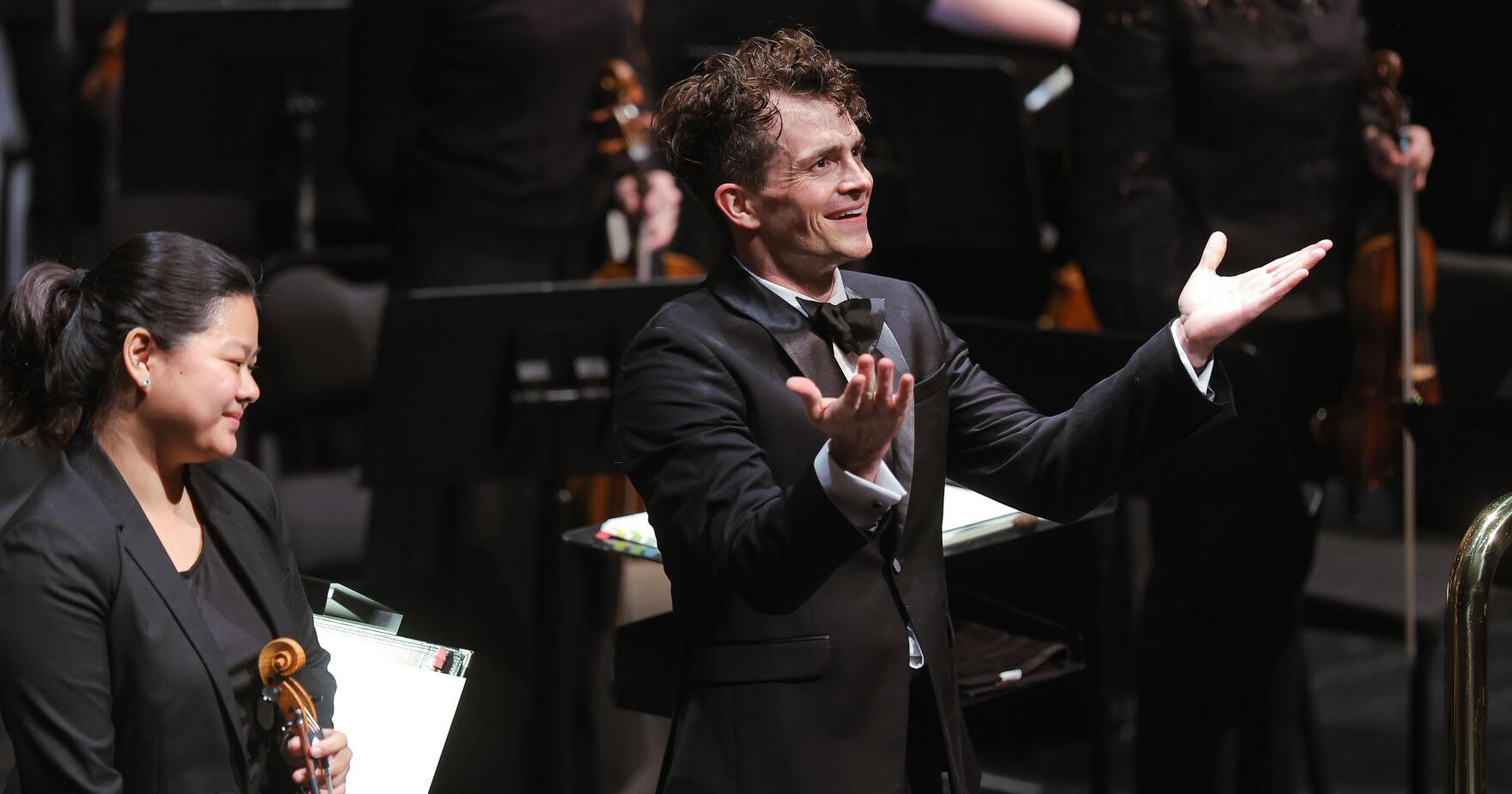 Lee Mills named as Greenville Symphony Orchestra conductor | Greenville News - Vimarsana News