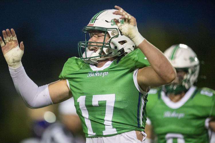 With no fans in stands, England rallies for win Prep Zone