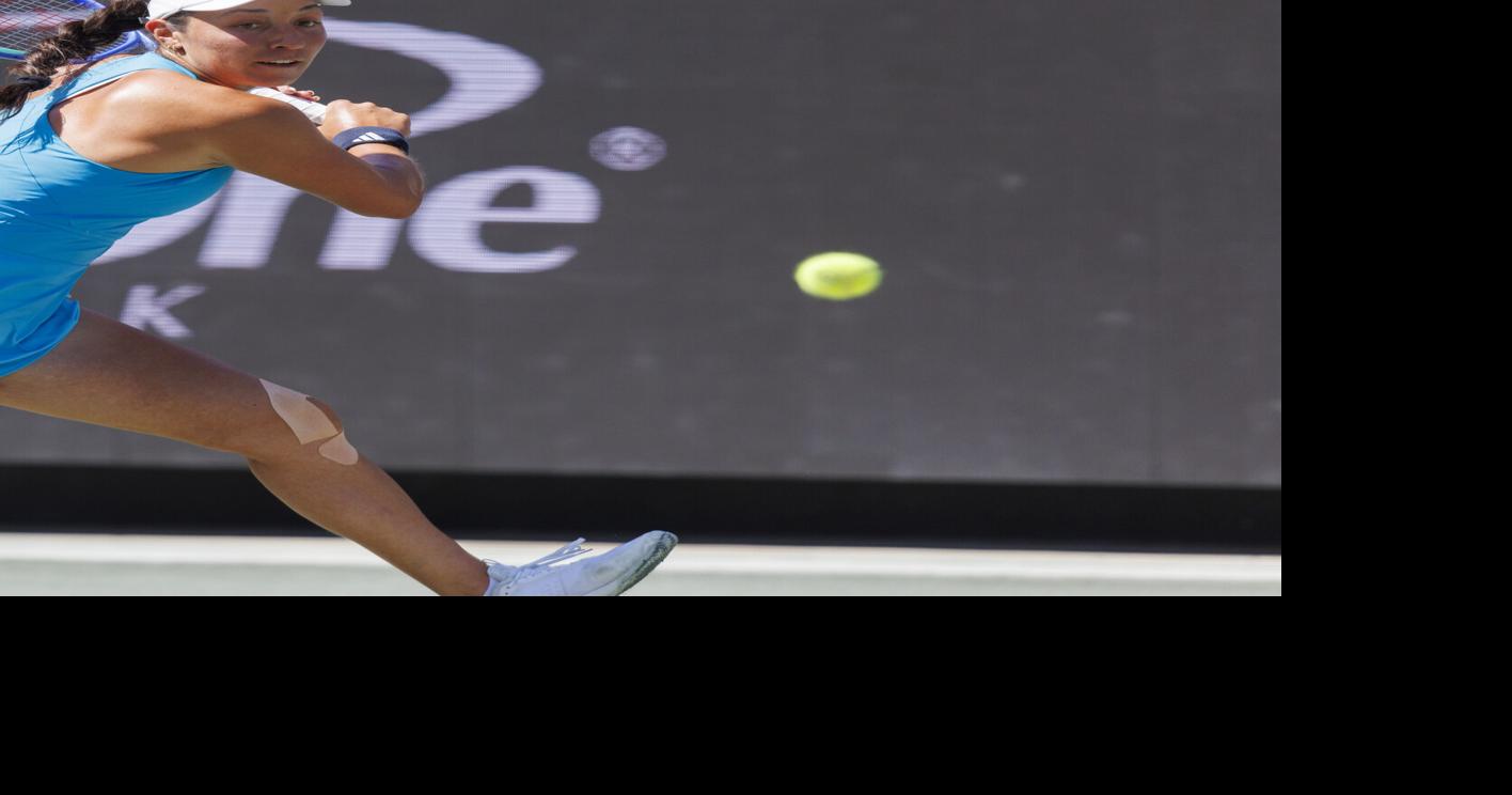 Pegula first since Serena to defend Charleston Open title