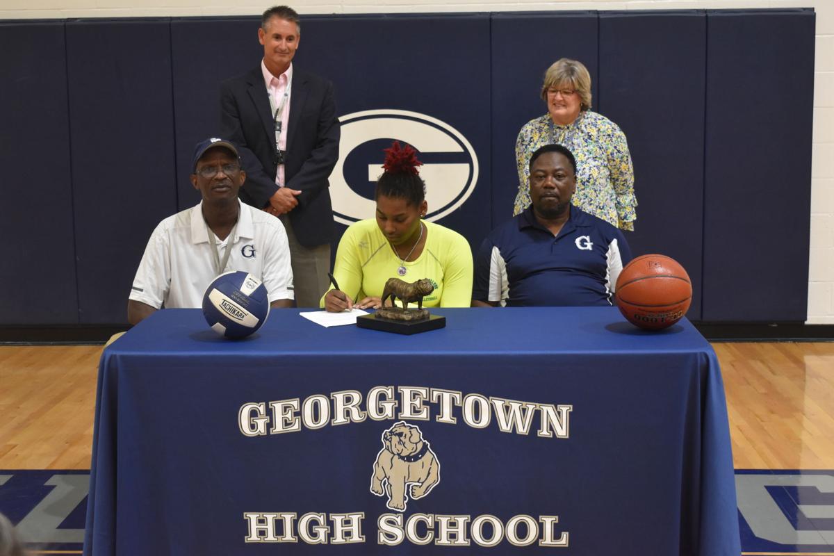 Georgetown High S Con Teshae Archie Signs With Morris College