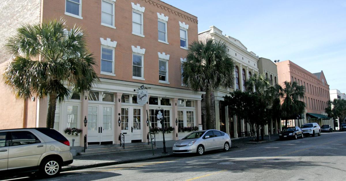 Küchenchefin aus Charleston ist die erste Frau an der Spitze des ...