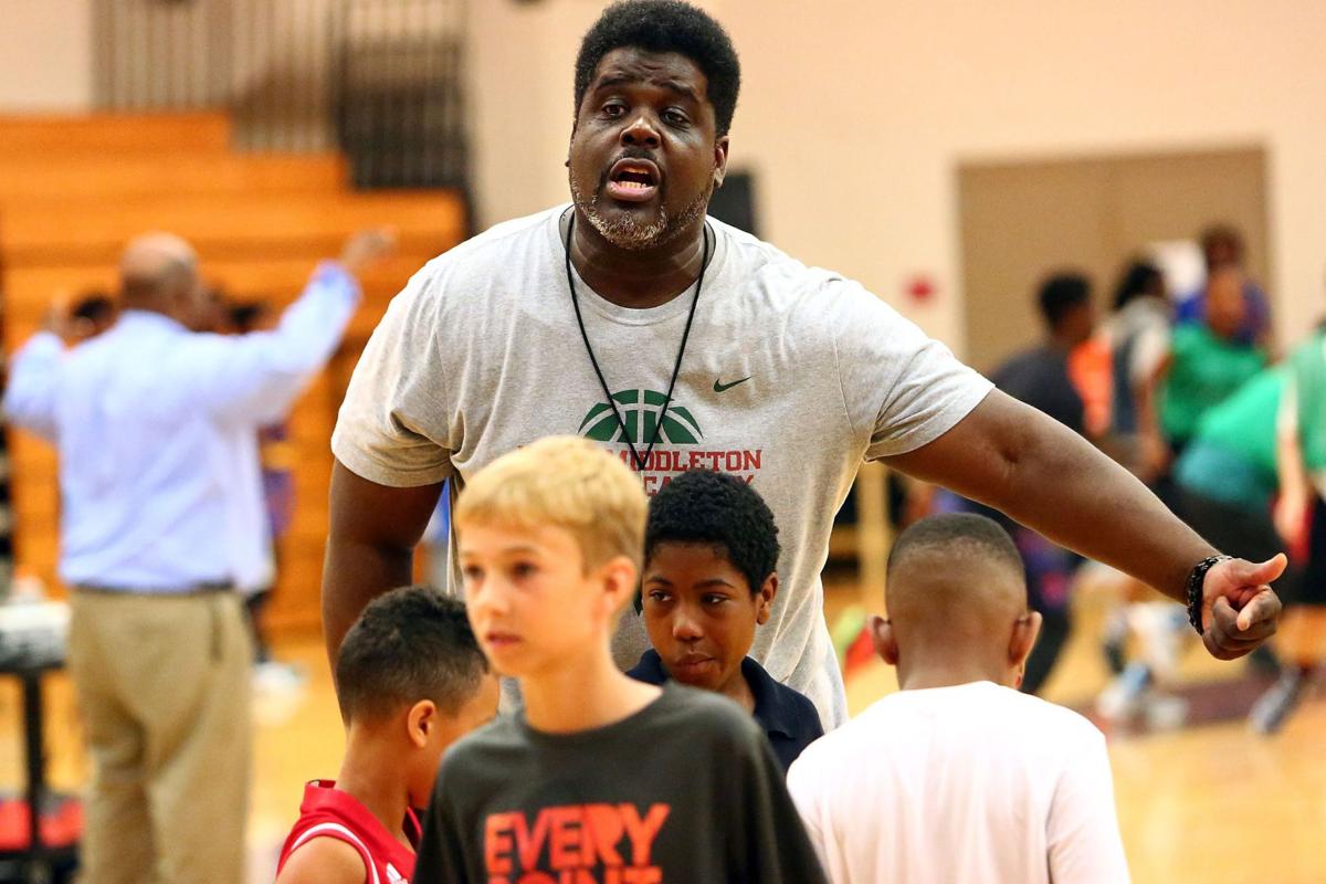 Khris Middleton basketball camp