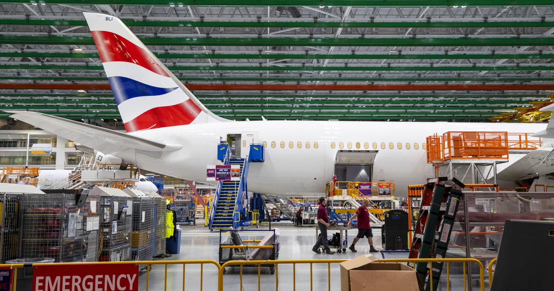 Boeing SC slows Dreamliner production amid parts shortages | Business - Vimarsana News