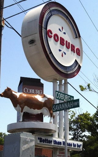 Don T Have A Cow Man Coburg Dairy Name Changes To Borden Landmark Cow Will Stay News Postandcourier Com