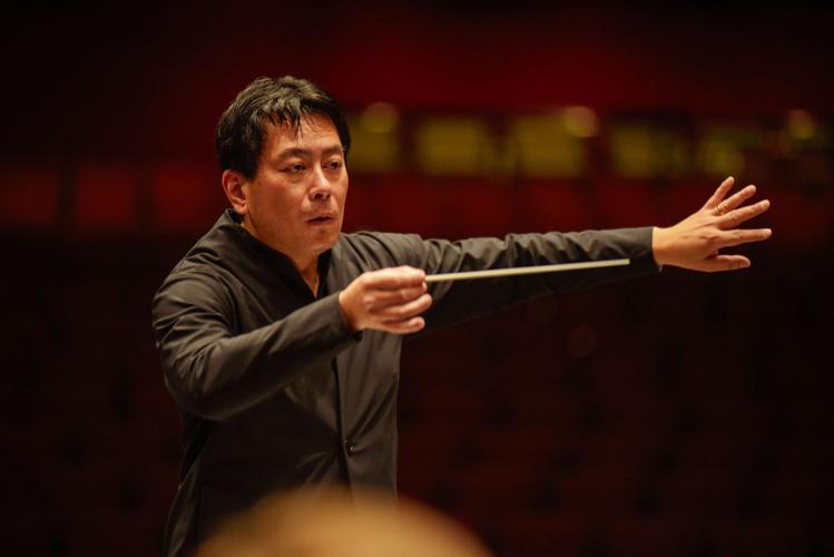 SC Philharmonic conductor Morihiko Nakahara