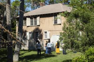 Porgy House on Folly Beach gets historical marker. Plus, ‘false fall’ hits Charleston.