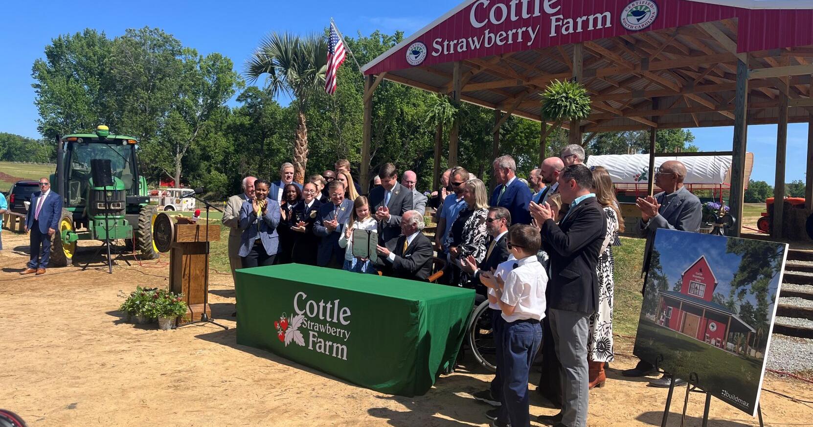 Law helps SC farmers resist loss of farmland to development | Columbia Politics - Vimarsana News