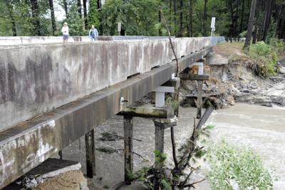 Inspection records: Failed Richland dams had flaws for years (copy)