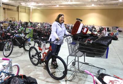 Salvation Army facing gift shortage after raising goal to ...