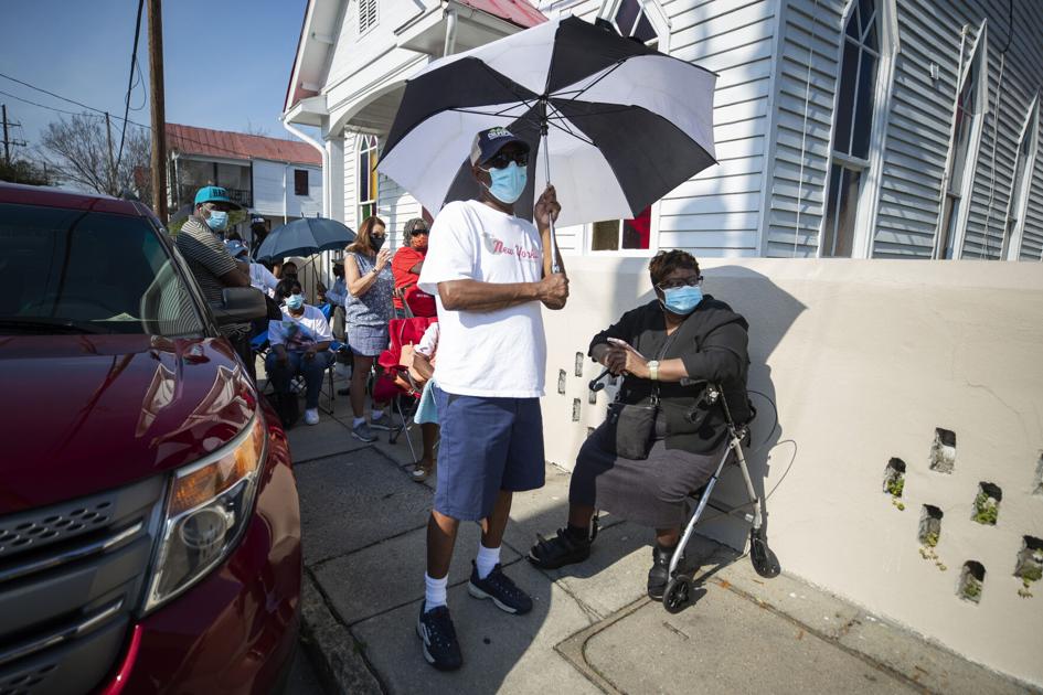 Line spans the East Side block while the church offers coronavirus vaccines |  News
