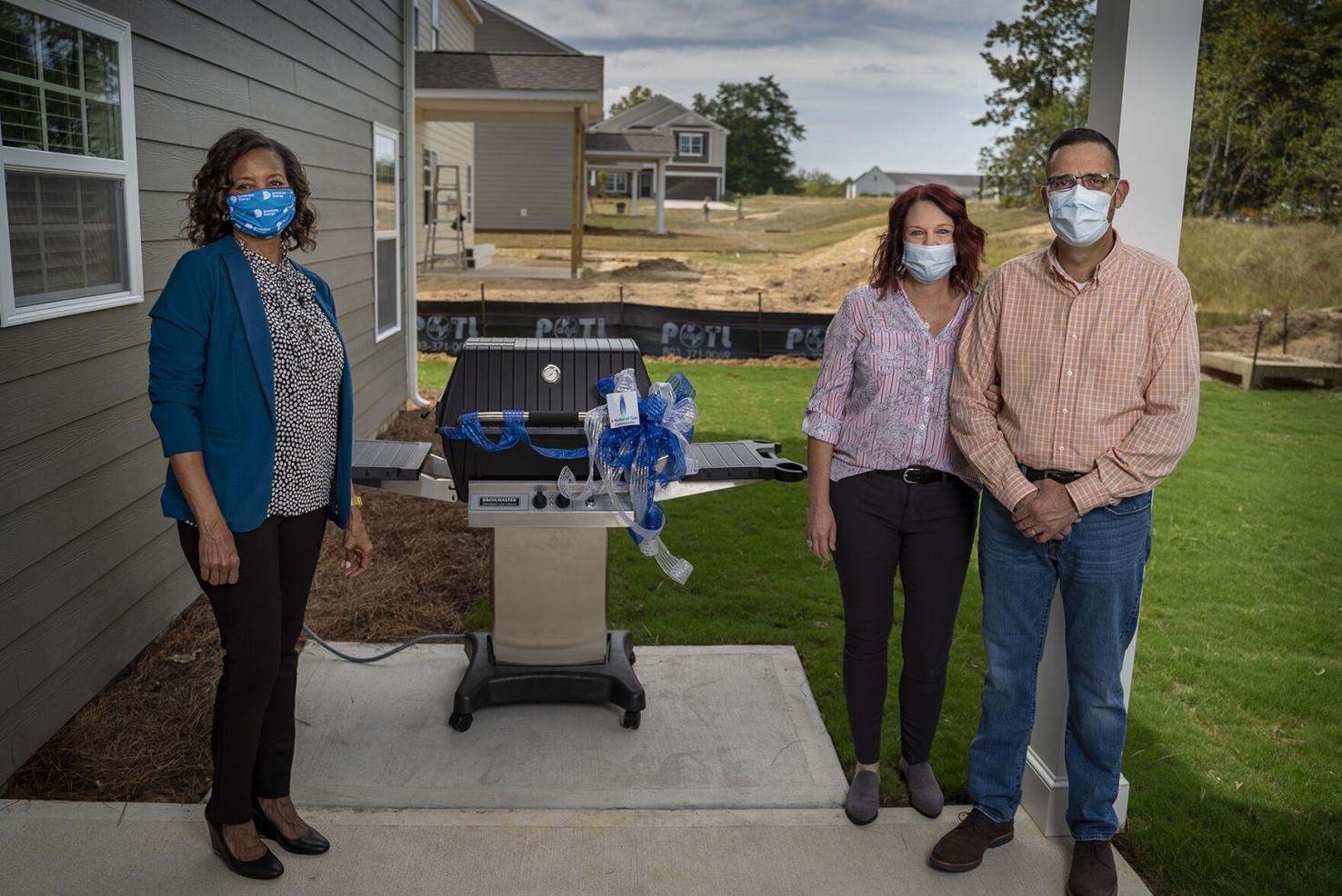 Dominion Energy South Carolina celebrates milestone of serving 400,000