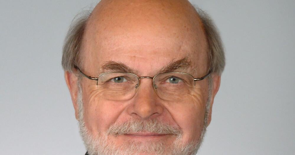 Remembering Dr. Layton McCurdy, a force for psychiatry and community