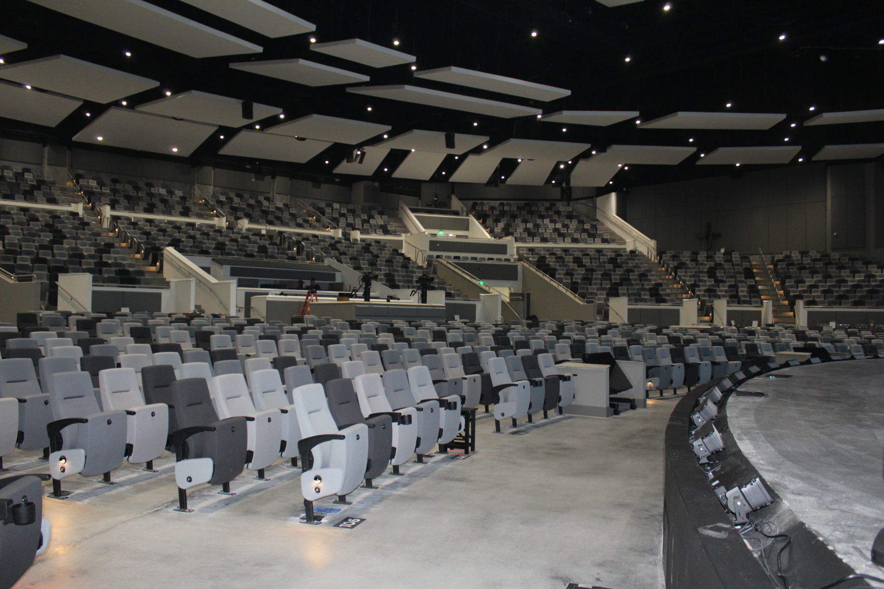 Seacoast Church Opens 2,500-seat Worship Center At Mount Pleasant ...