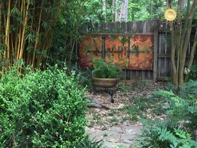 Gardening Requires Light Clothes And A Light Touch During Intense Charleston Summers Columnists Postandcourier Com