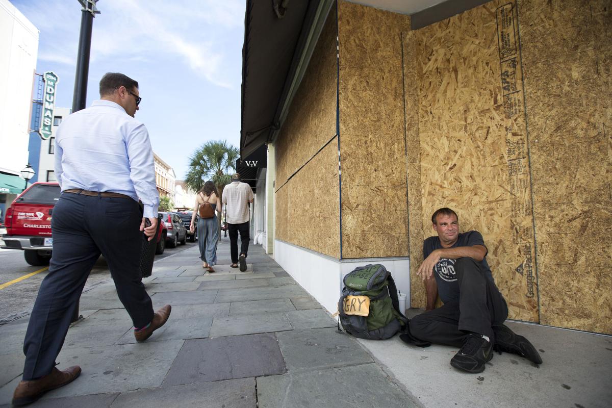 LP homeless 091118.jpg