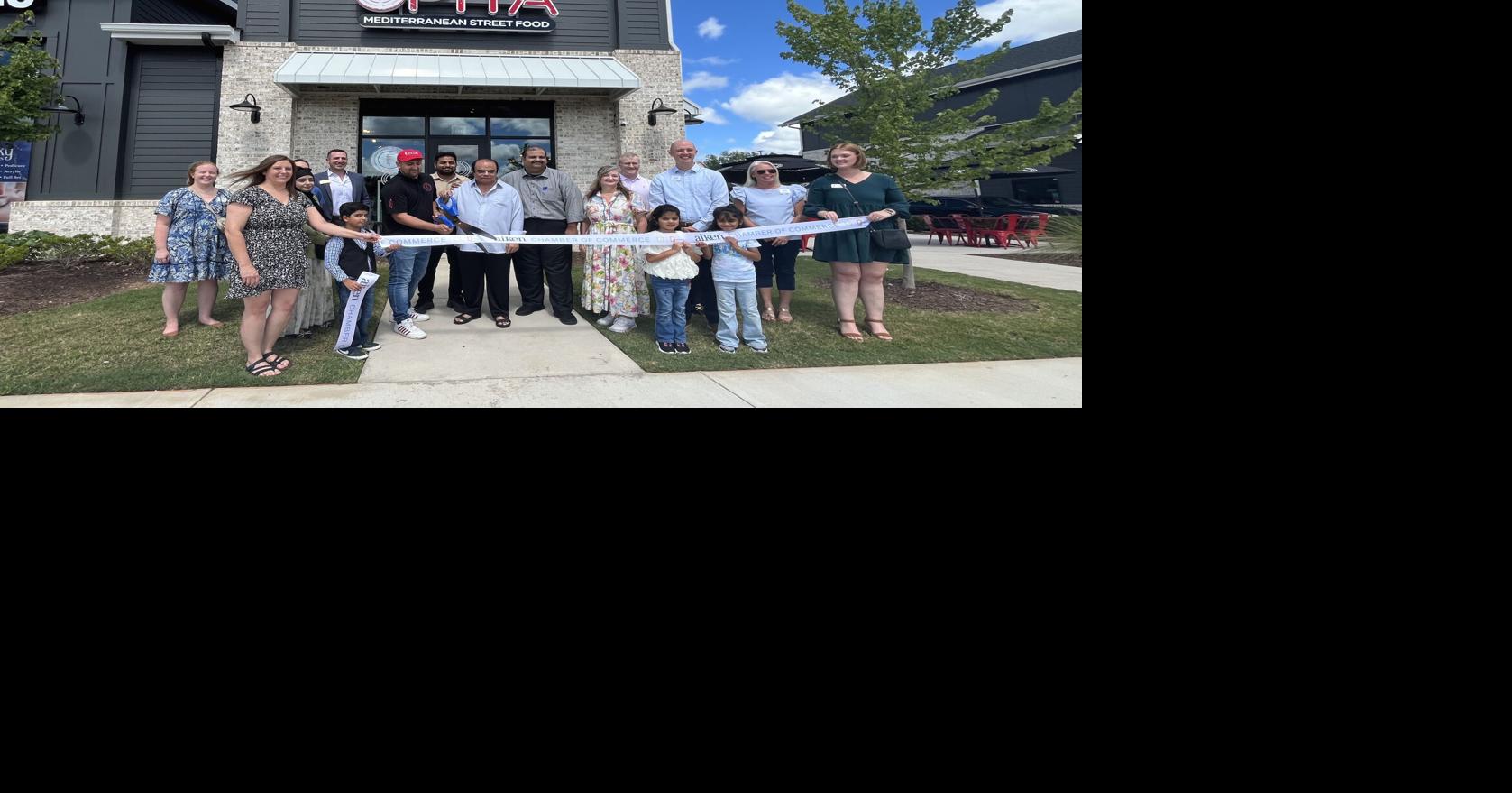 Restaurant featuring Mediterranean street food is open for business in Aiken Towne Park
