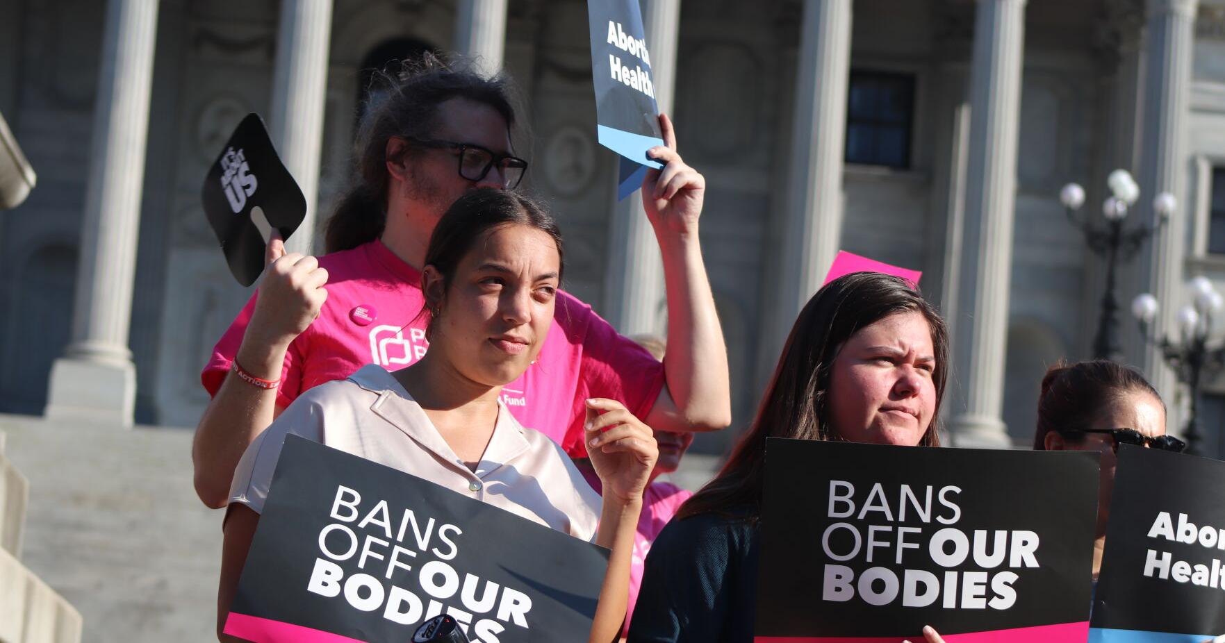 States with abortion bans see fewer resident applications | Health - Vimarsana News