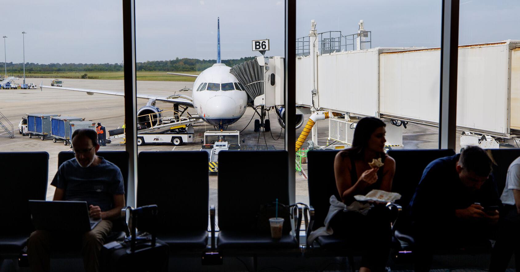 Behind Charleston International's push to add regional hubs | Business - Vimarsana News