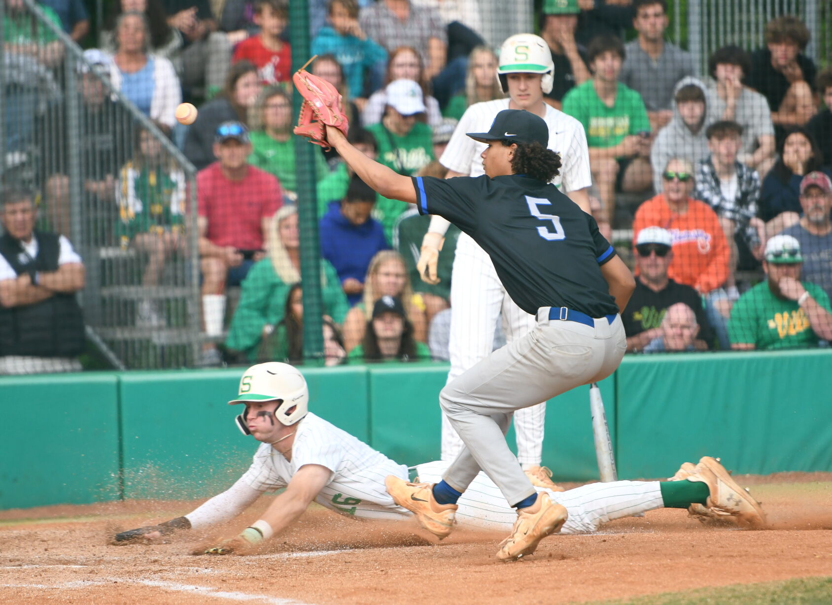 Green Wave captures region baseball championship