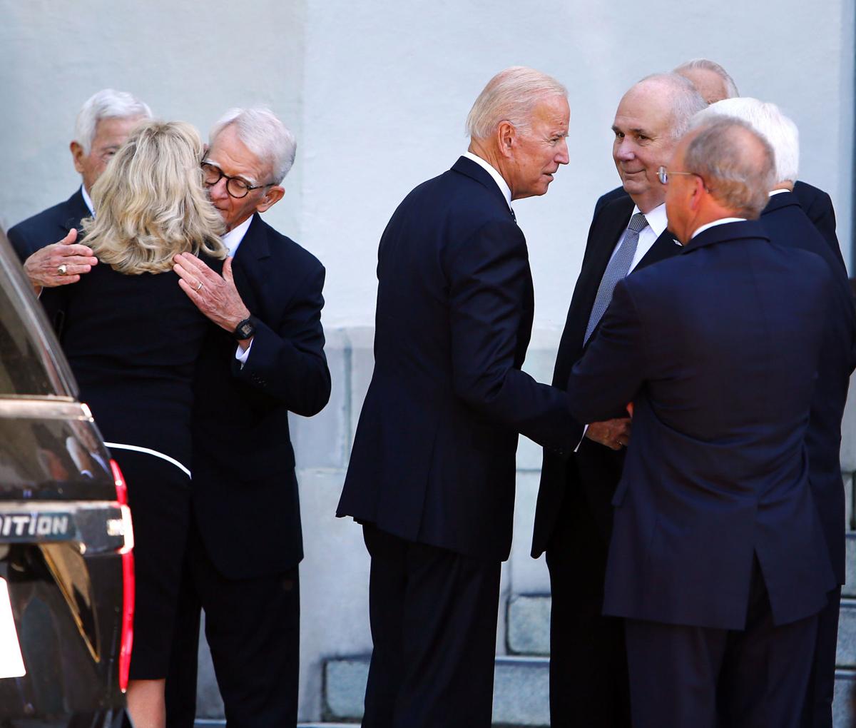 j riley j biden Hollings funeral.jpg