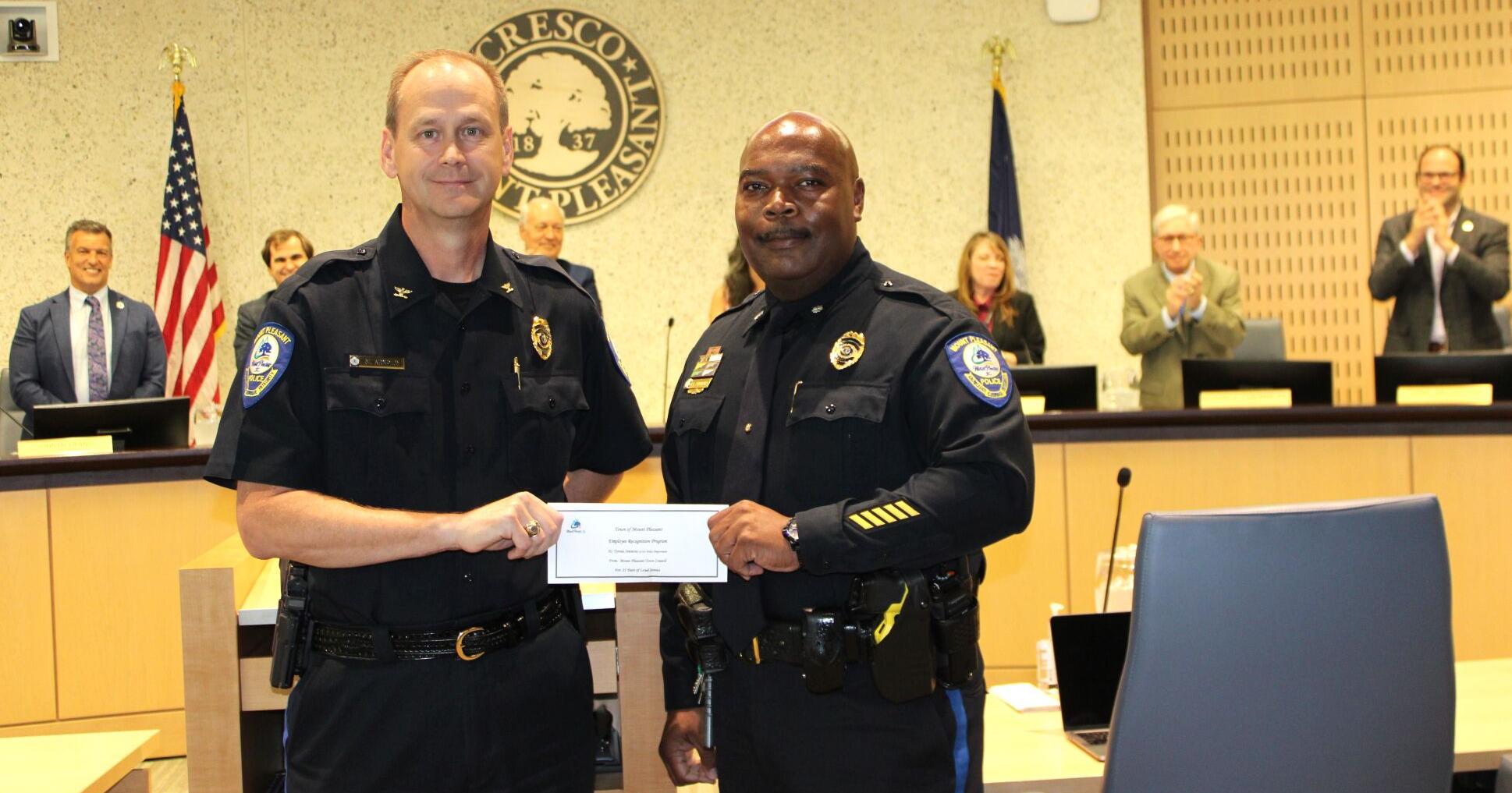 Town celebrates MPPD stalwart - Vimarsana News
