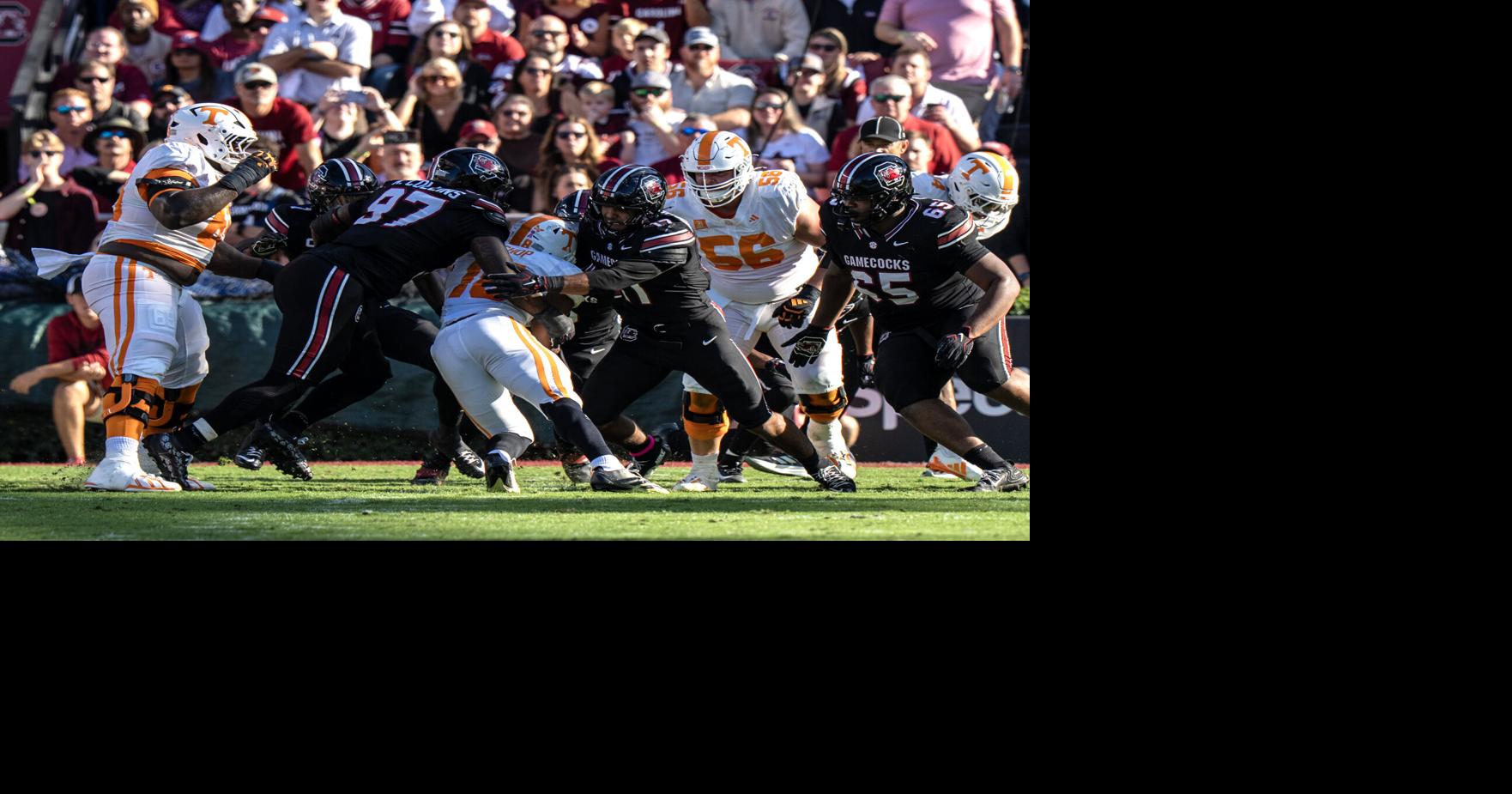 What happened at halftime to spark Gamecocks' defense in win over Vols?