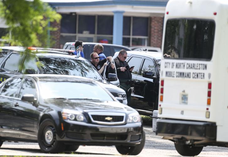 North Charleston police arrest man for murder after standoff