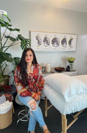 Nina Joon psychic medium