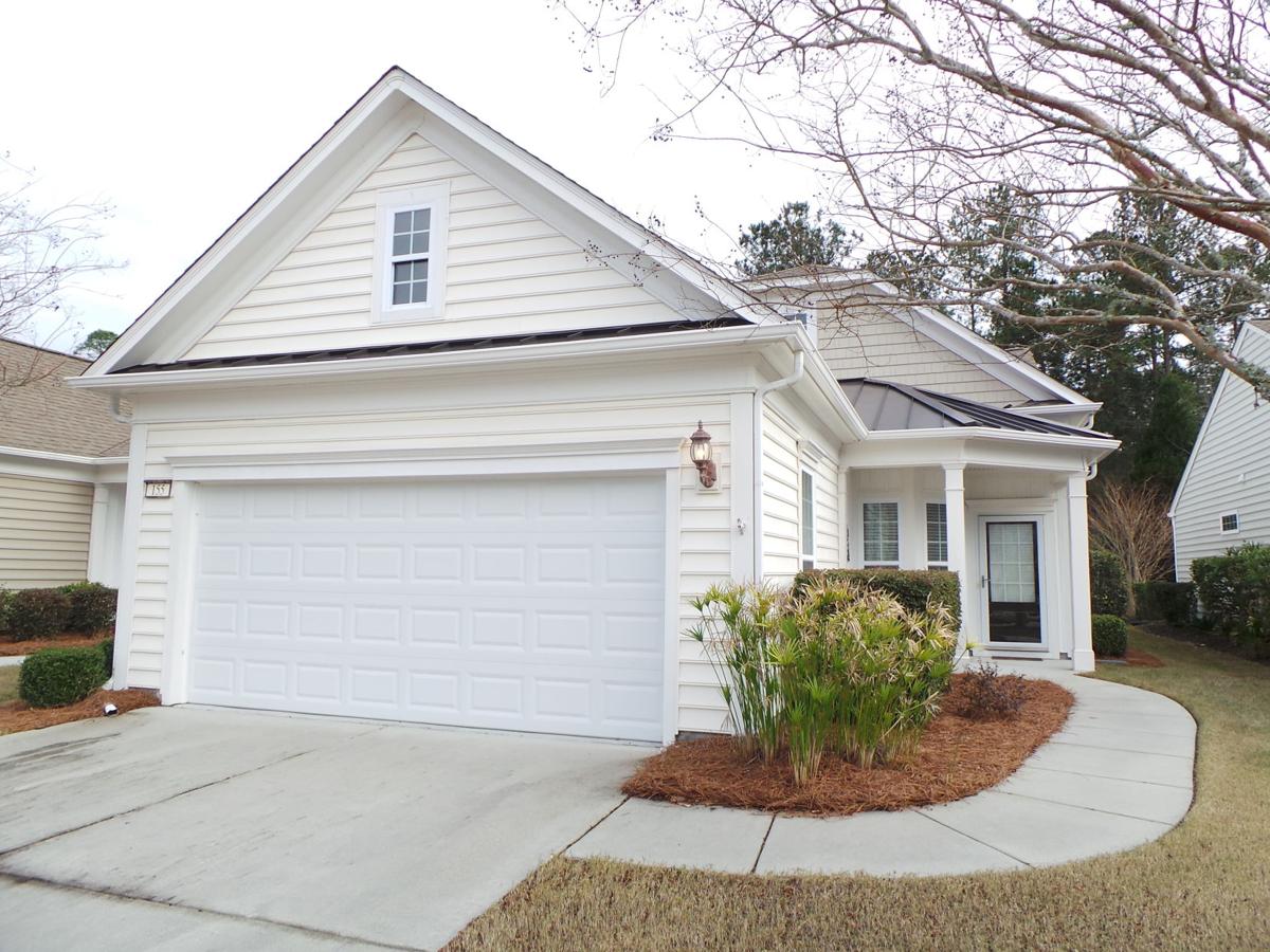 Living the good life Low maintenance, lots of activities help 55plus communities catch on in