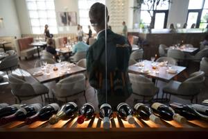 Charleston restaurant group opens first steakhouse on East Bay Street