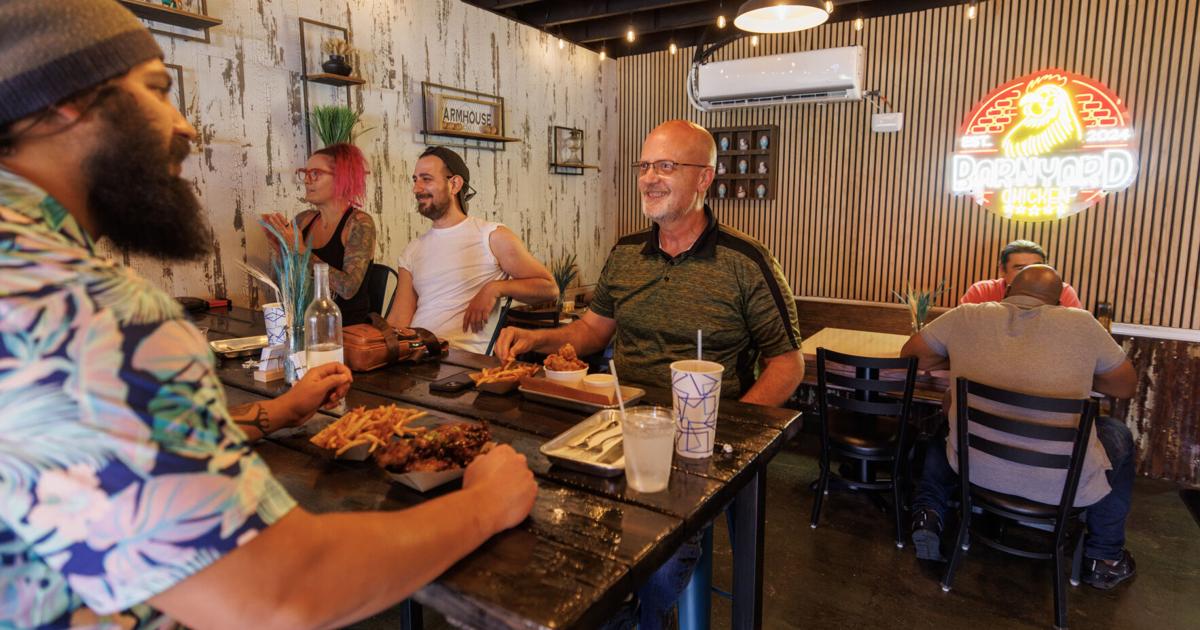 Charleston-area chicken joint to serve last meals next week, just over a year after opening