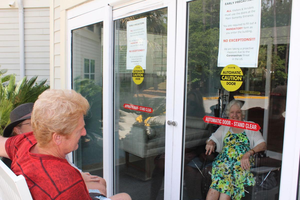 Mother S Day Visiting Mom Through The Glass News Postandcourier Com