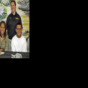 One Signing Moment: Lady Gators Bohnenstiehl ready for next level