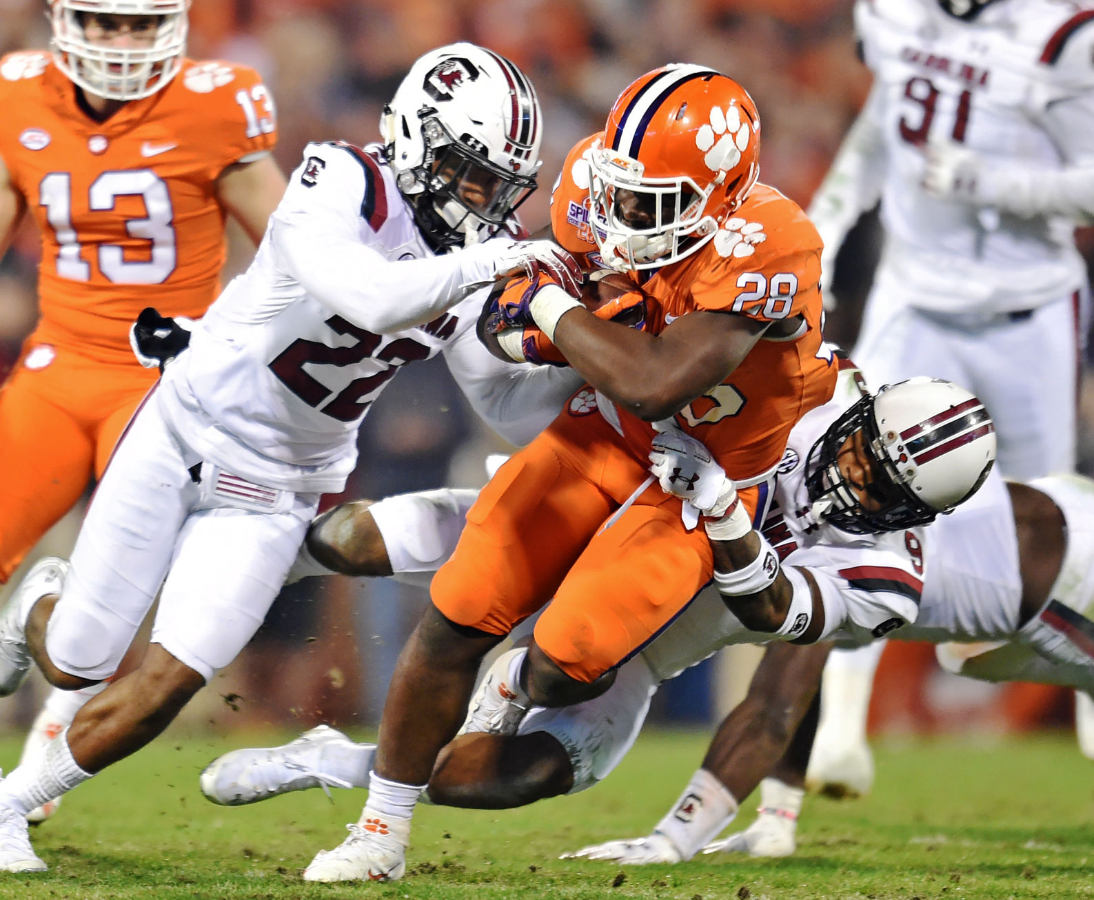 Kickoff Time Set For Gamecocks-Clemson Rivalry Clash | South Carolina ...