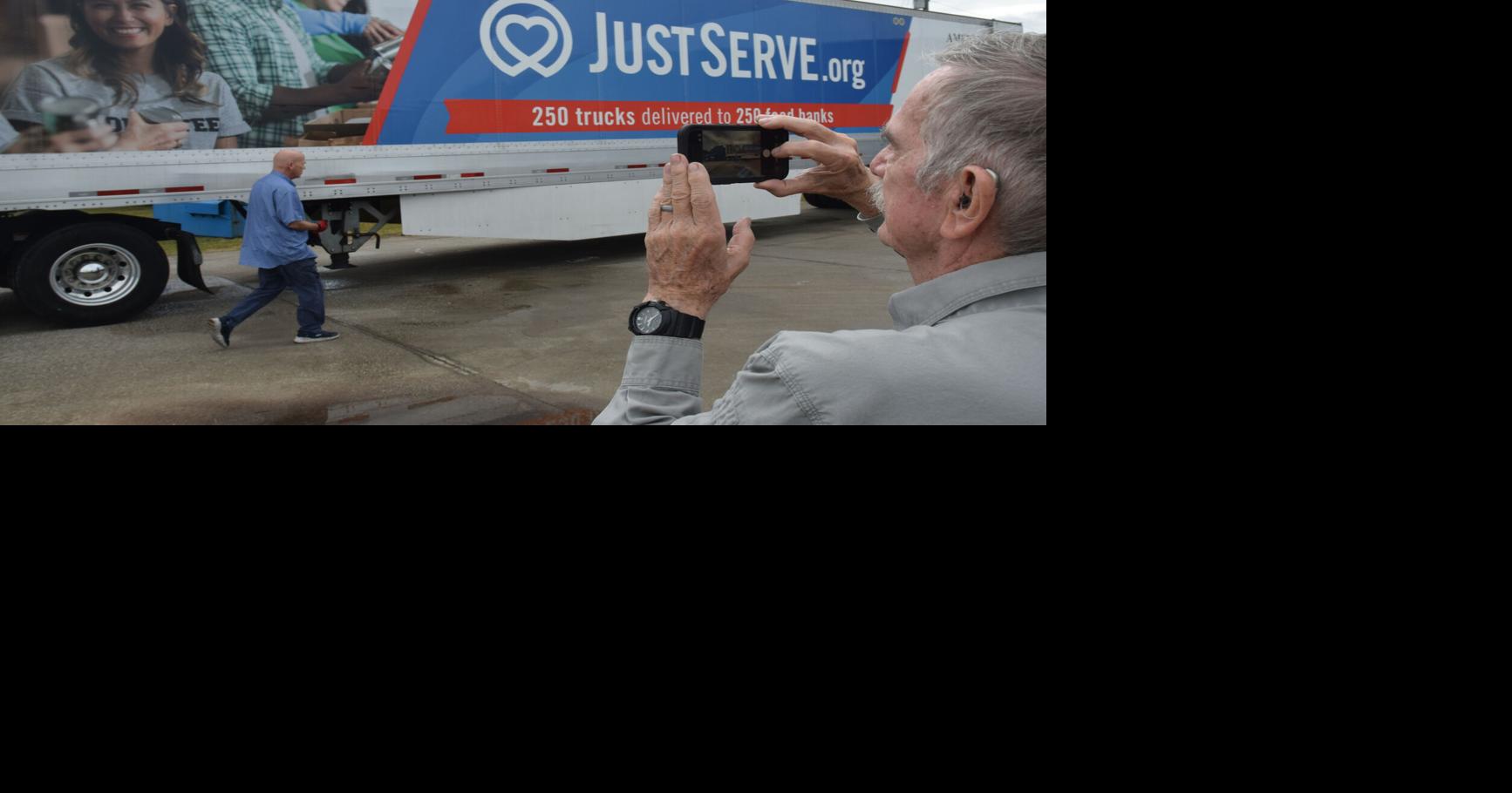 Meals on big wheels: Aiken food bank receives LDS gift by 18-wheeler from Utah