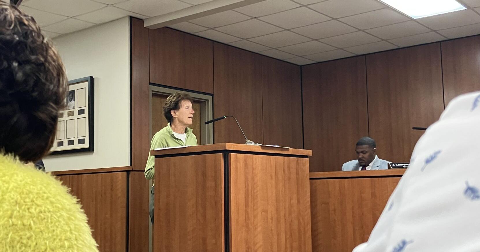 Florence SC seeks tougher ordinance to address wild dog pack | News - Vimarsana News