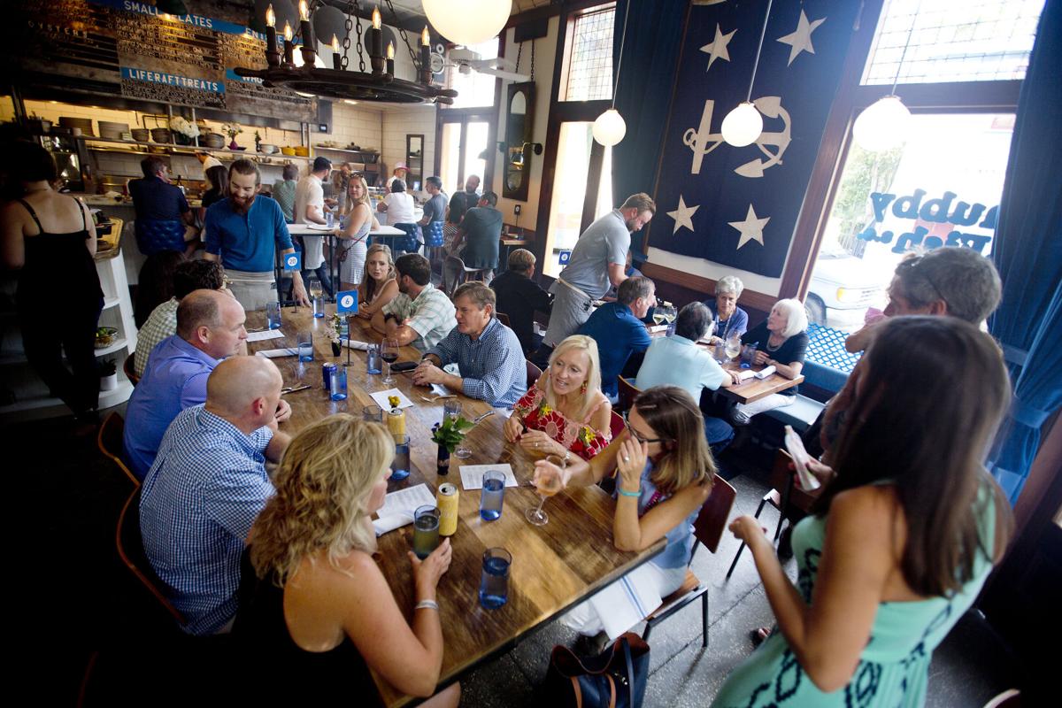 Review Chubby Fish, latest downtown Charleston hot spot, is playing it