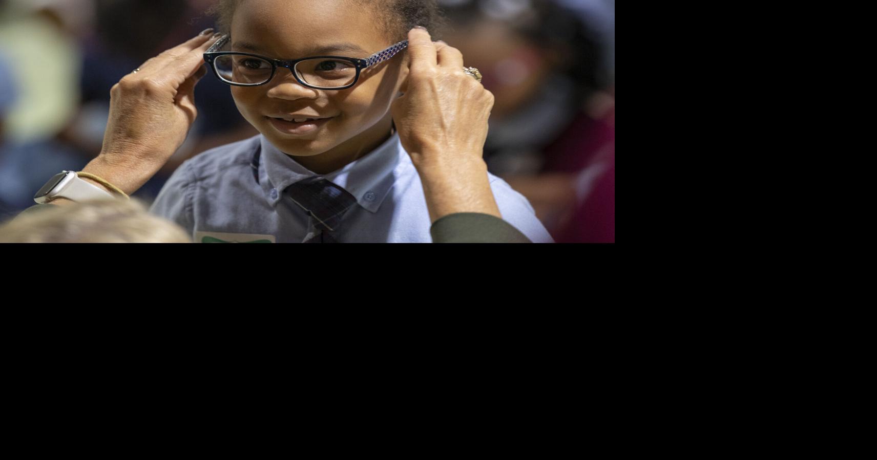 Vision charity and Charleston County schools celebrate success with Calif. eyewear company