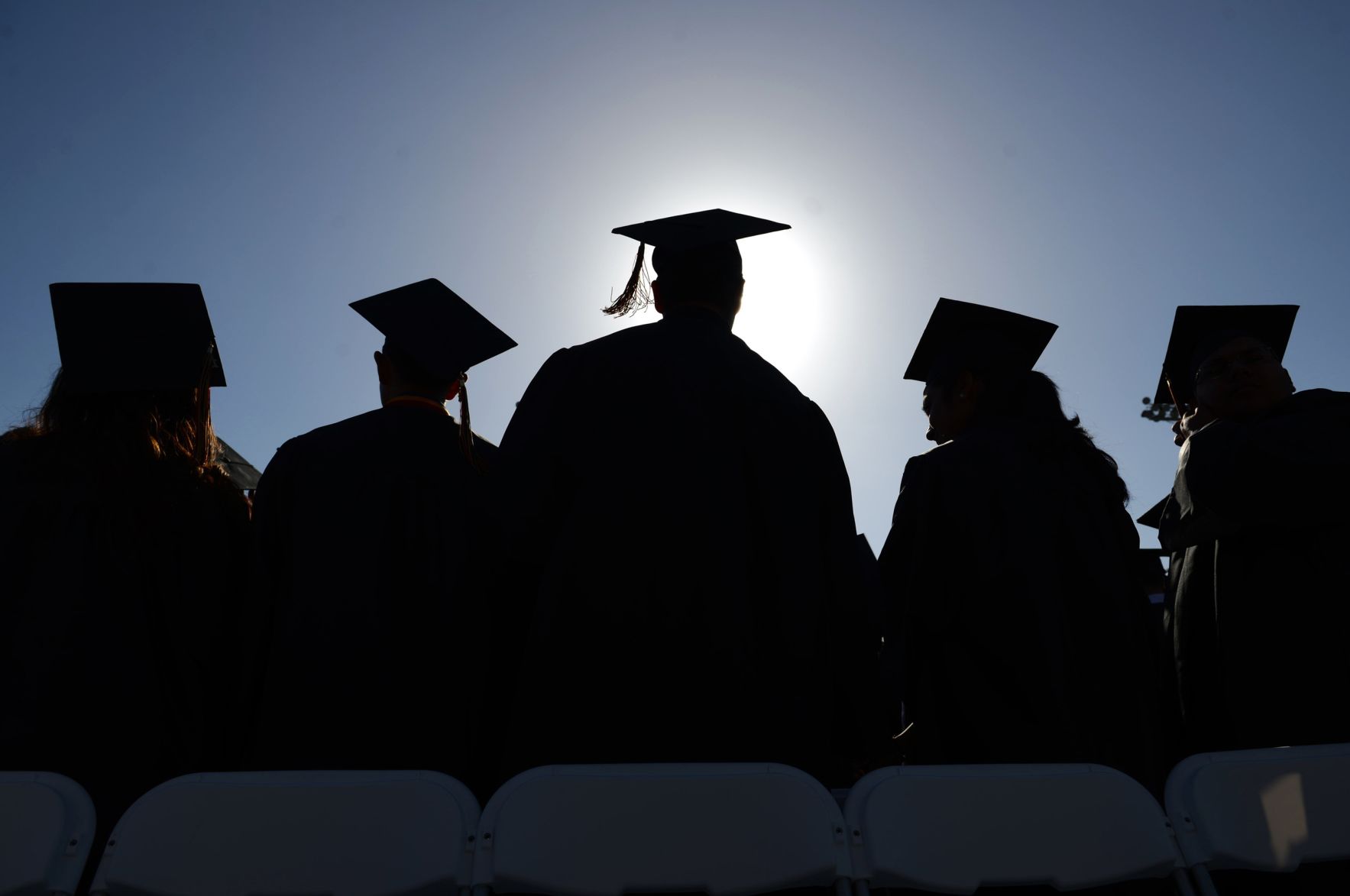 Charleston school leaders react to new 'life changing' scholarship for low-income students - Vimarsana News