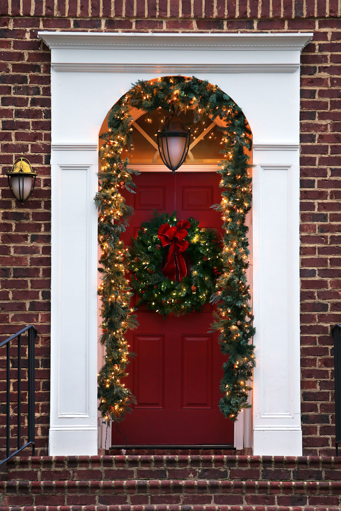 Christmas Doors in Mt. Pleasant