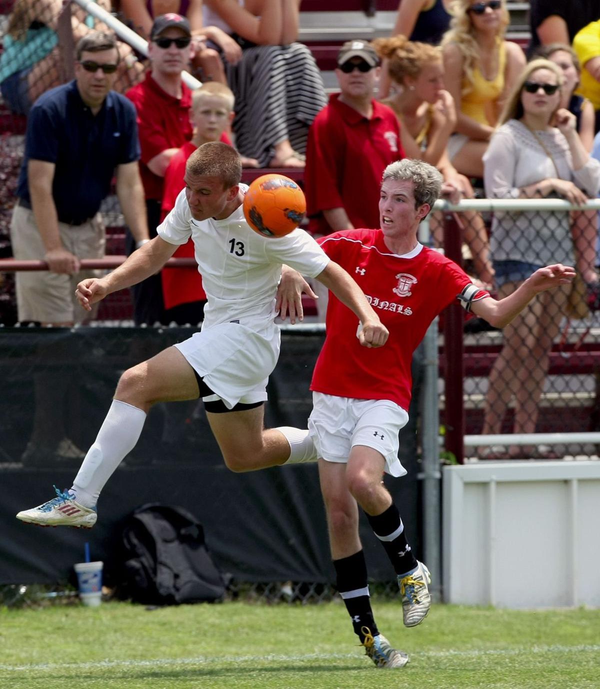 Pinewood boys soccer vs. Cardi