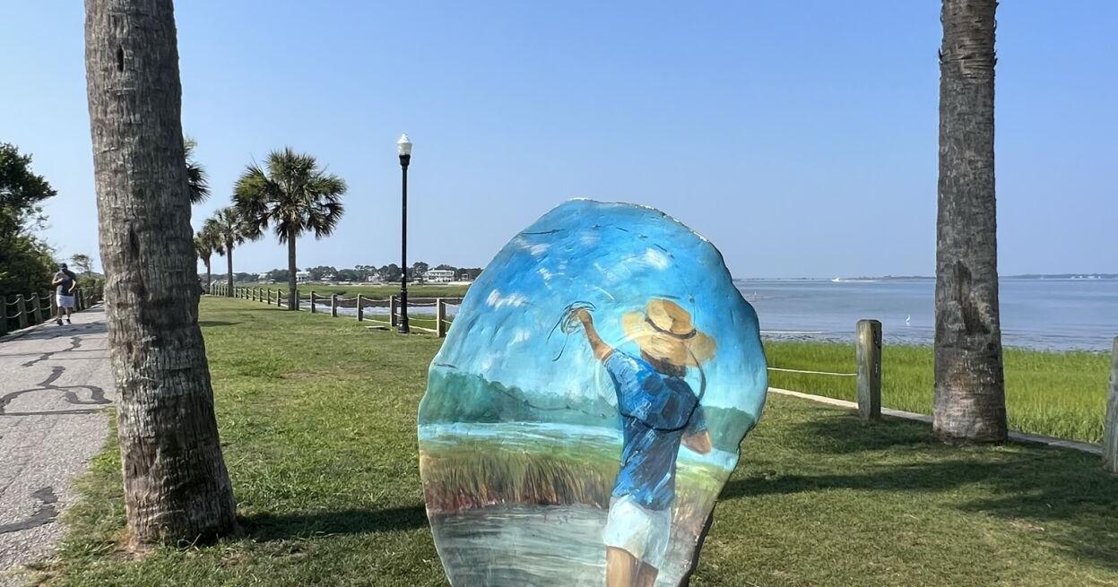 Painted half shells bring public art to the town - Vimarsana News