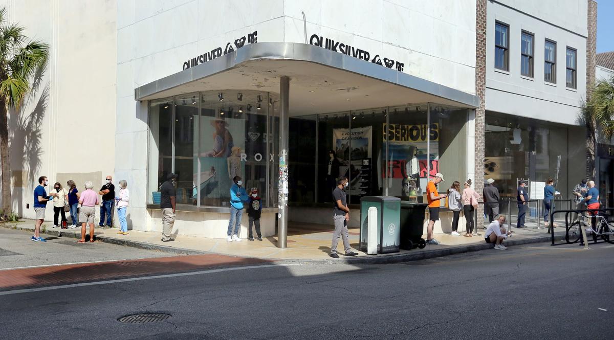 Walgreens closing 1 of 3 Charleston stores; Apple reopens on King