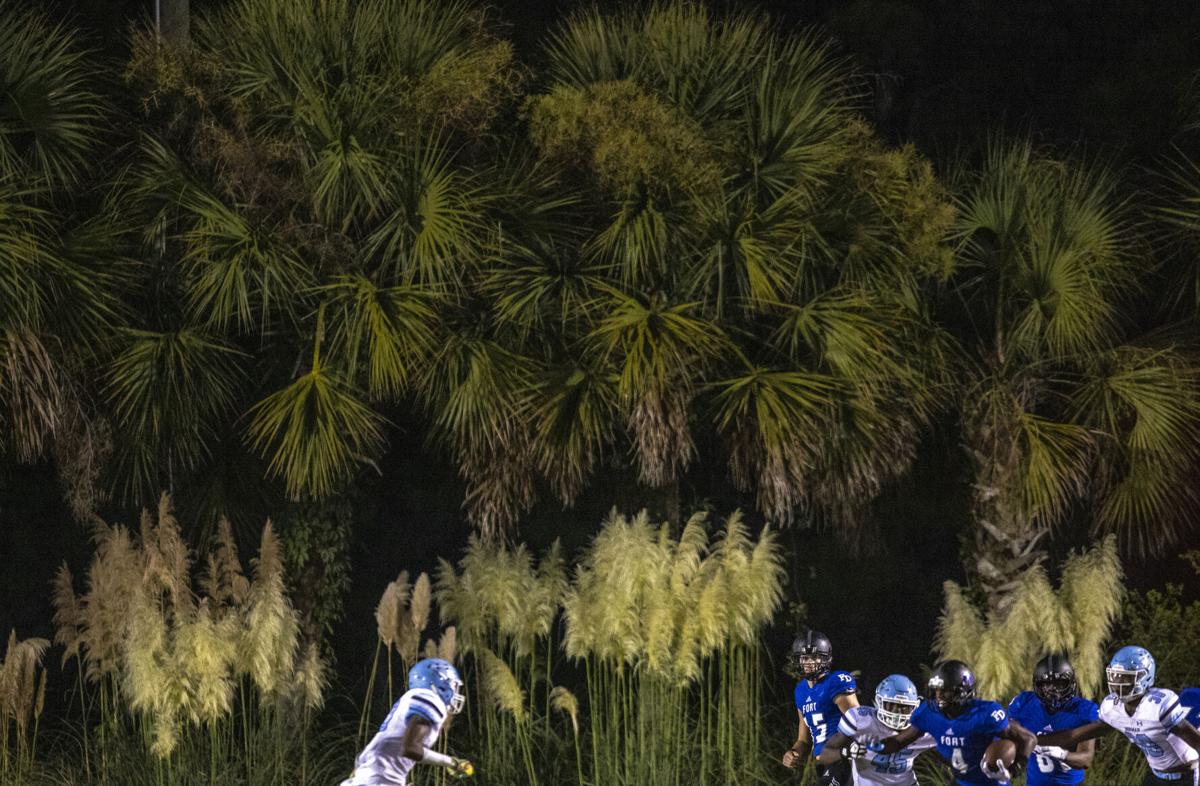 Fort Dorchester football GALLERY_24.jpg