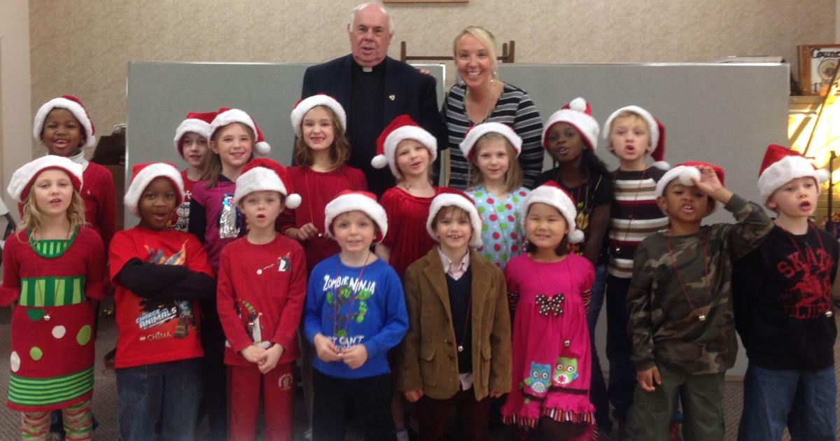 Waccamaw Elementary School students visit Father Pat s Kitchen